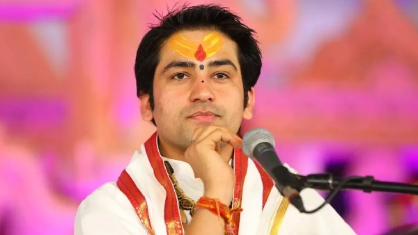 Dhirendra Krishna Shastri on Veda