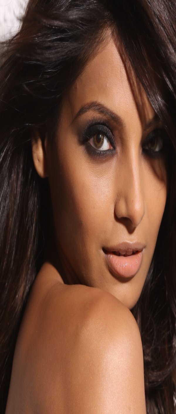 Bipasha Basu