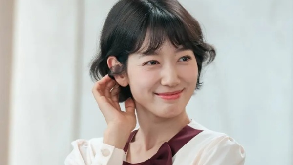 Undercover Miss Hong