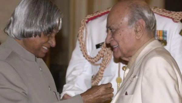 AK Hangal life story