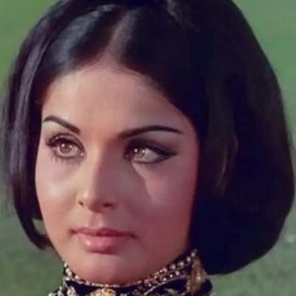 Rakhee Gulzar