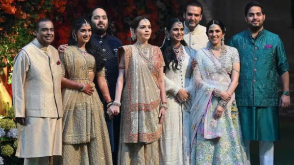 Ambani Family house before Antilia Ambani Family house before Antilia