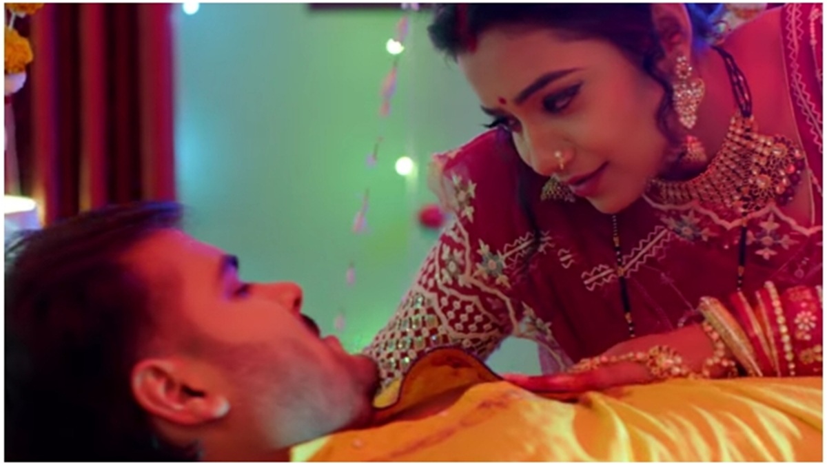 Bhojpuri Video: 'जवानी कंट्रोल में..', आस्था सिंह संग अरविंद अकेला कल्लू ने मनाई सुहागरात