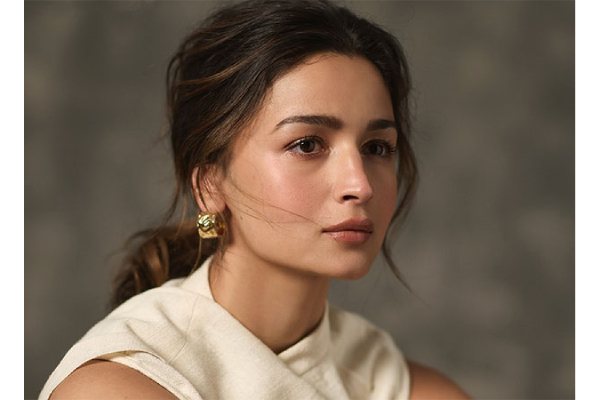 Alia bhatt Fees