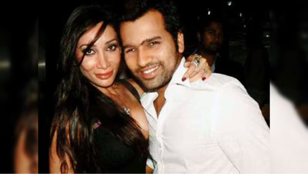 Rohit Sharma Ex Girlfriend Sofia Hayat