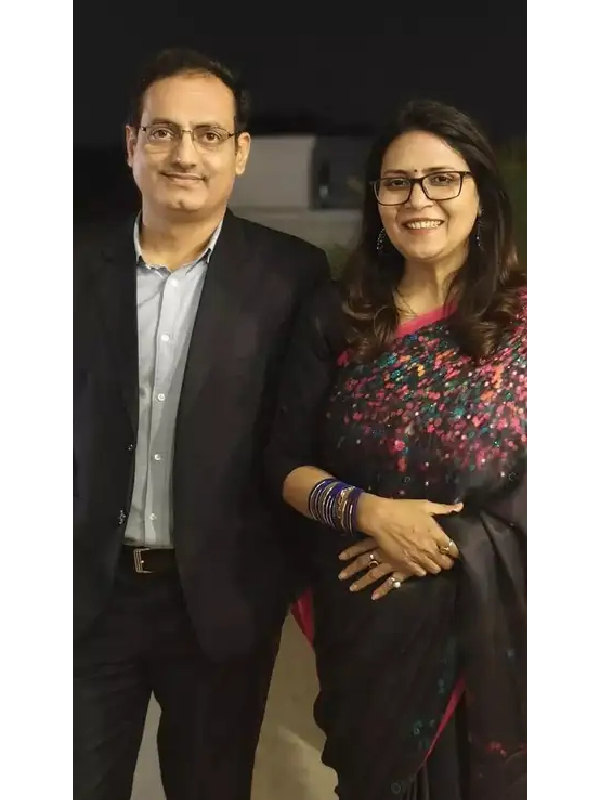 Dr Vikas Divyakirti Wife Taruna Verma