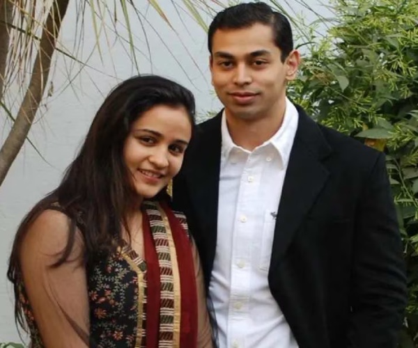 Prateek Yadav Aparna Yadav Love Story