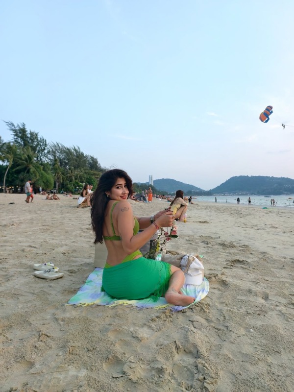 Sofia Ansari Hot Photos