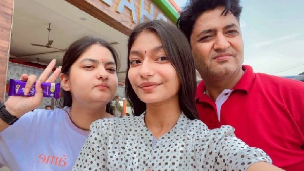 Khushi and Rishika Tyagi