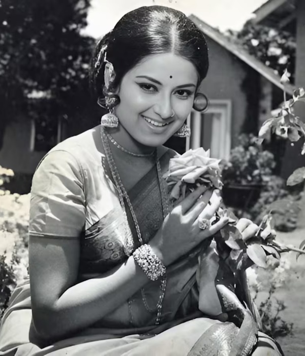 Moushumi Chatterjee Moushumi Chatterjee