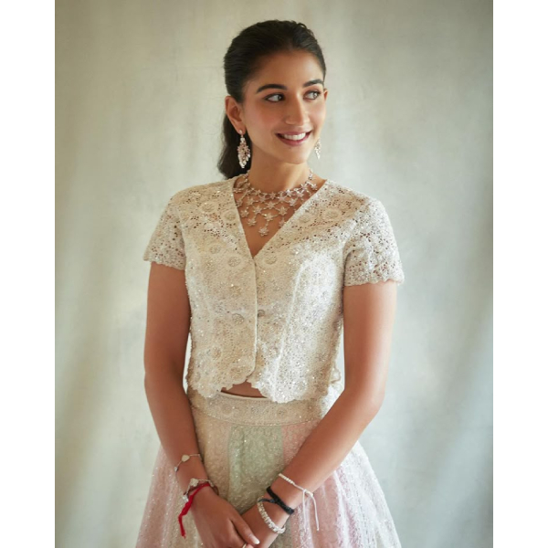 Radhika Ambani Viral Video Radhika Ambani Viral Video