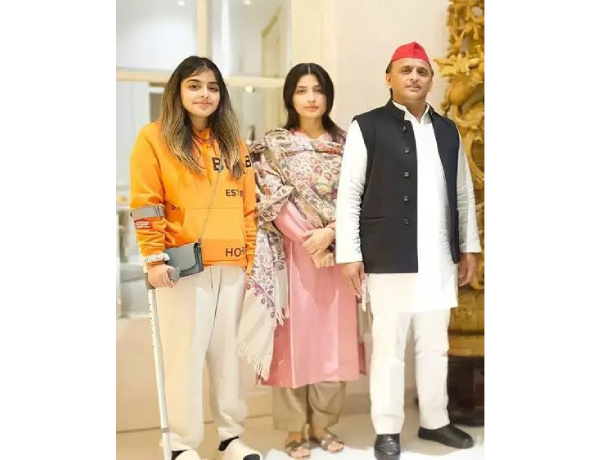 Akhilesh Yadav Dimple Yadav Daughters