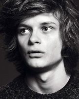 Charlie Tahan