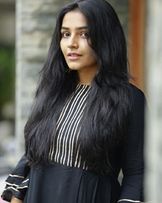 രജിഷ വിജയൻ