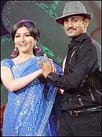 Sharmila Tagore and Soha Ali Khan in Jhalak Dikhhla Jaa Sharmila Tagore and Soha Ali Khan in Jhalak Dikhhla Jaa