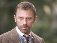 Golden Compass Still 