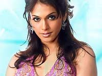 Isha Koppikar
