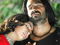 Still from Sila Nerangalil