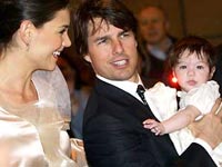 Katie Holmes and Tom Cruise with daughter Suri