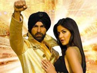 Still from Singh Is Kinng