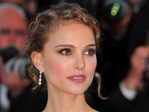 Natalie Portman Nude Dior Commercial - Filmibeat
