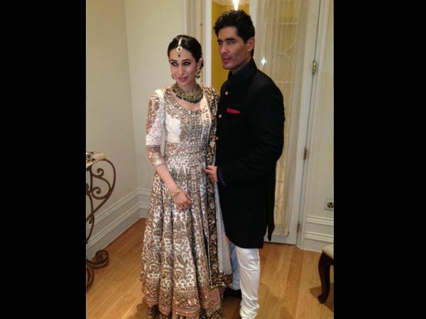 Karisma At Kareena's Mehendi