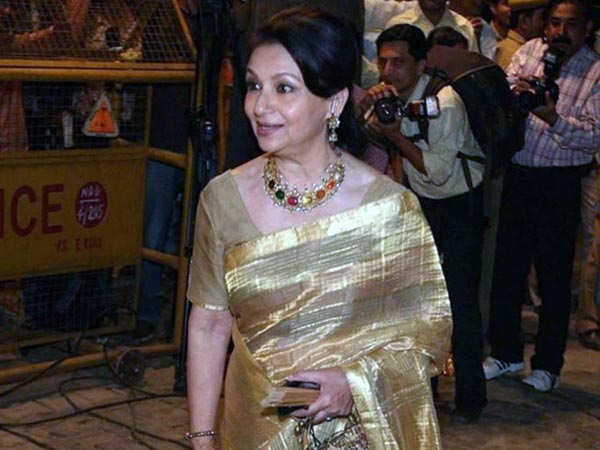 Sharmila At Dawat-E-Walima