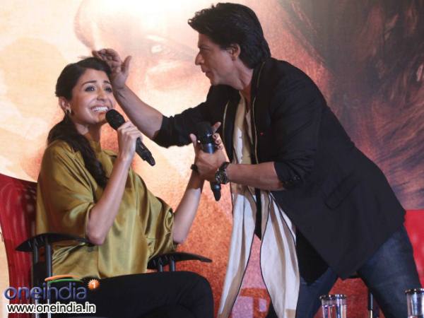 Shahrukh With Anushka