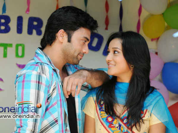 Vasool Raja First Look