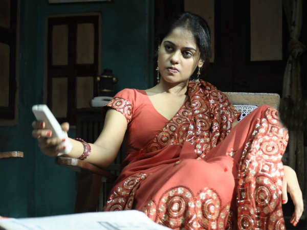 Bindu Madhavi As Call Girl In Sega