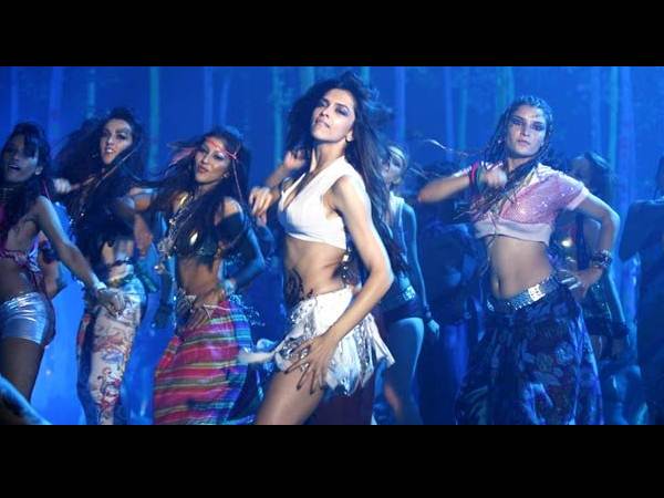 Deepika In Dum Maaro Dum