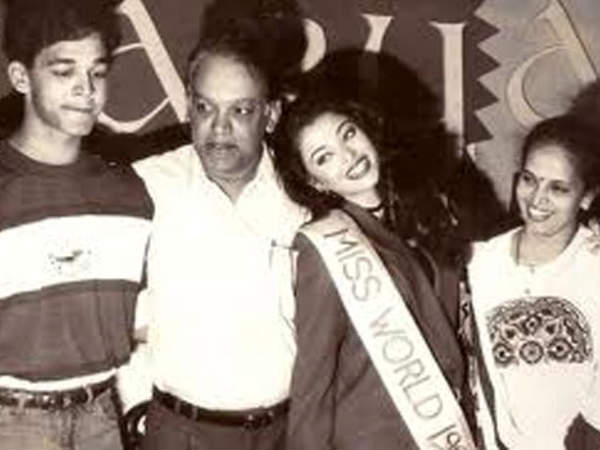 Aishwarya With The Rai Family