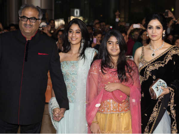 Sridevi Kapoor With family