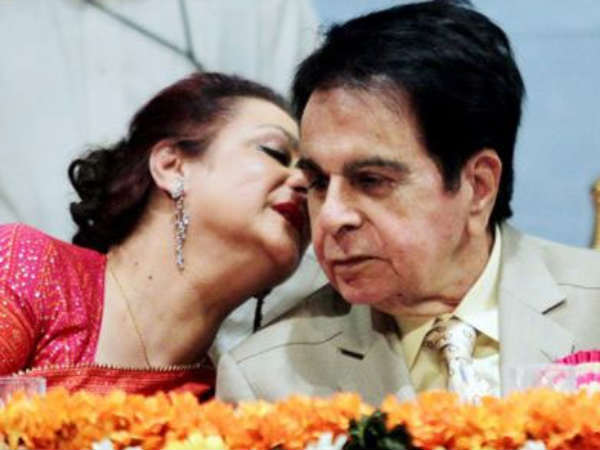 Dilip Kumar And Saira Banu