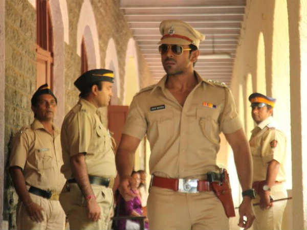 Ram Charan Teja's First Look In Zanjeer