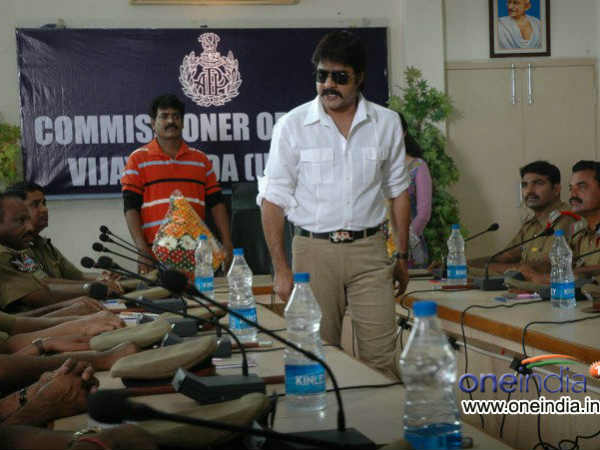 Sevakudu - Movie Review