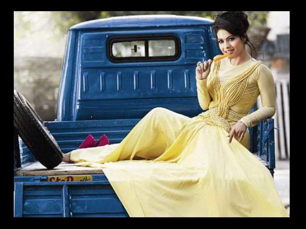 Daboo Ratnani Calender