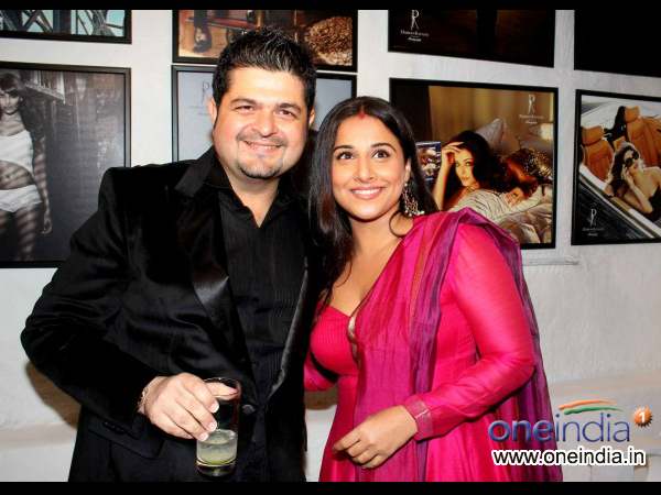 Daboo Ratnani Calender