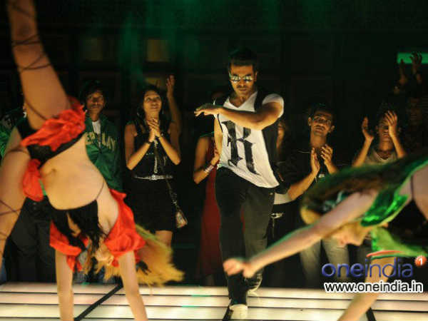Naayak First Day Collection