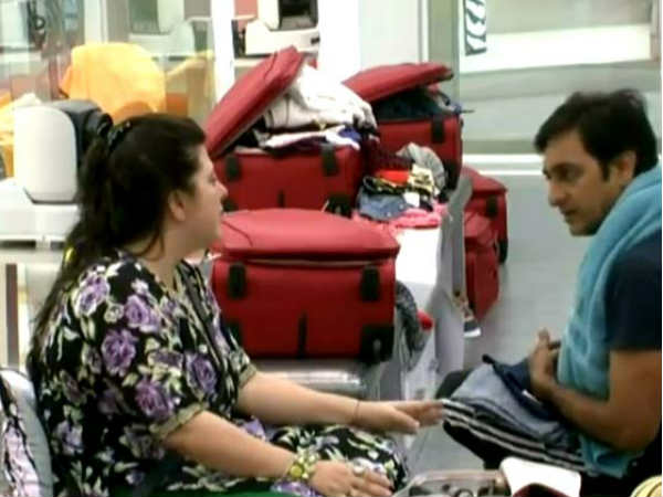 Delnaaz Irani And Rajev Paul In Bigg Boss 6 House