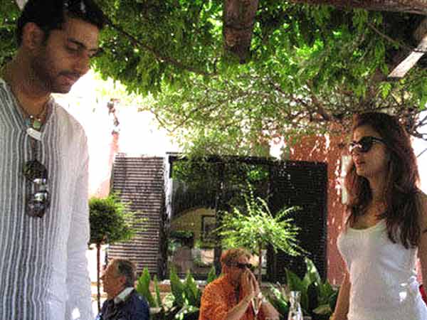 Aishwarya's Candid Moments