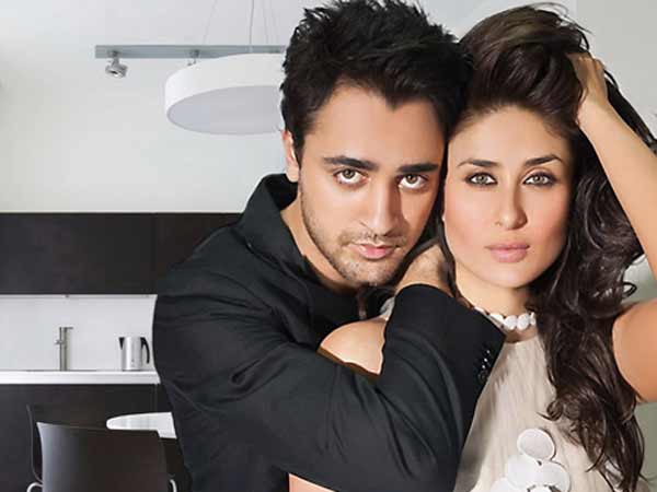 Kareena's Candid Moments Kareena's Candid Moments