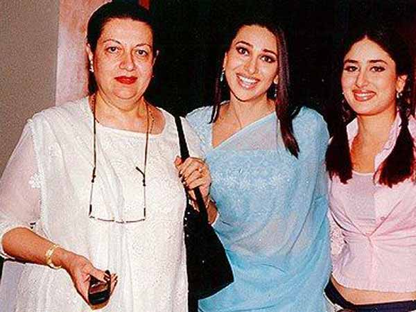 Kareena's Candid Moments Kareena's Candid Moments
