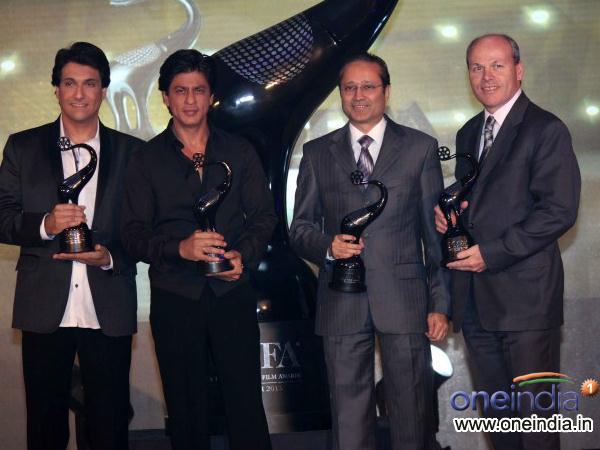 SRK And Shiamak Davar