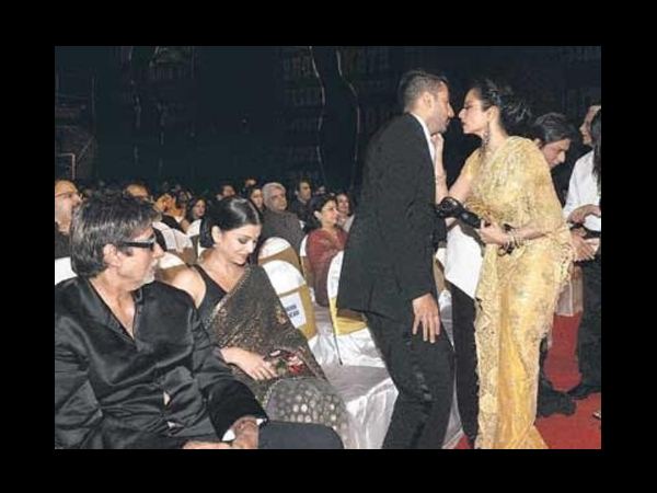 Abhishek Bachchan Greets Rekha