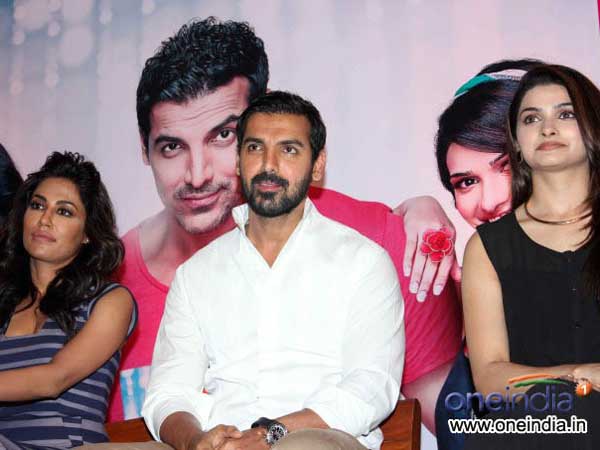 I Me Aur Mein Press Conference