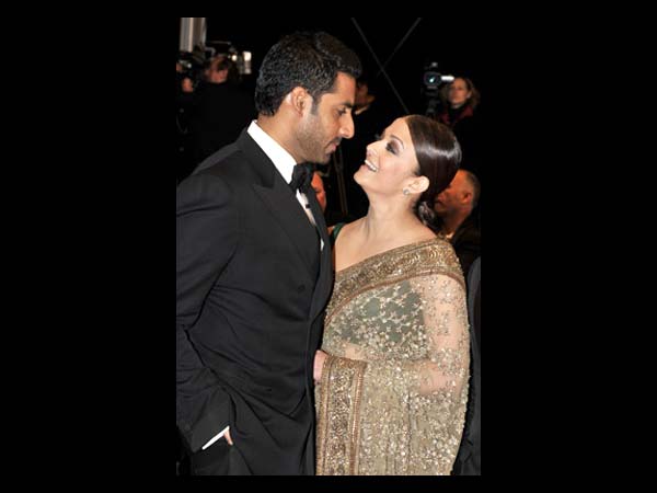 Aish-Abhi's Romantic Moments