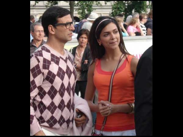 Akshay-Deepika's Pics