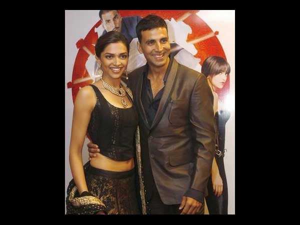 Akshay-Deepika's Pics