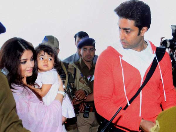 Aish With Aaradhya